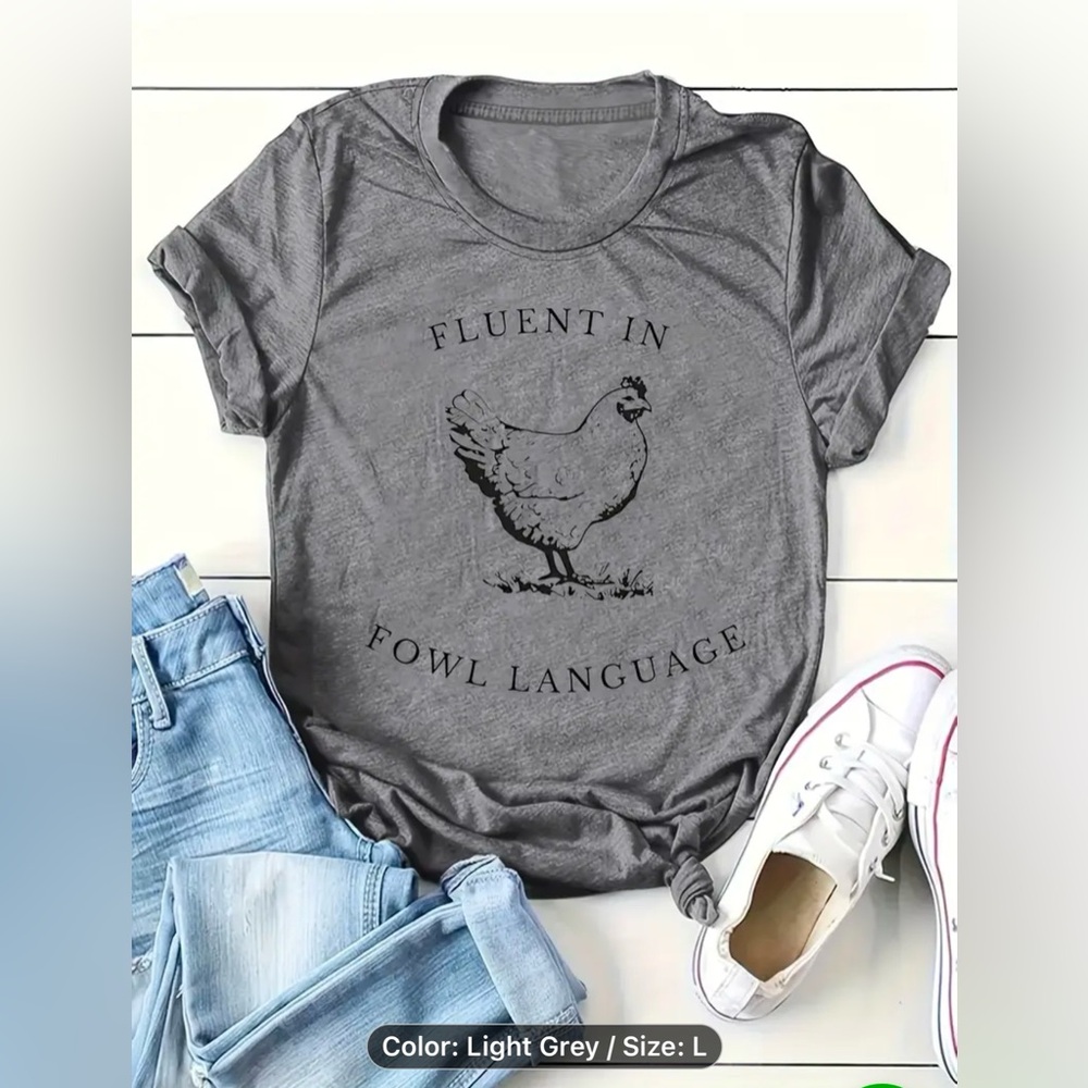 NEW Women’s Tshirt, large, light gray, soft, short sleeves, print chicken top